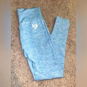 Women’s Best Move Seamless Leggings Size M. Color Blue Marl